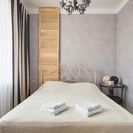 Studiominsk 16 Апартаменти *
